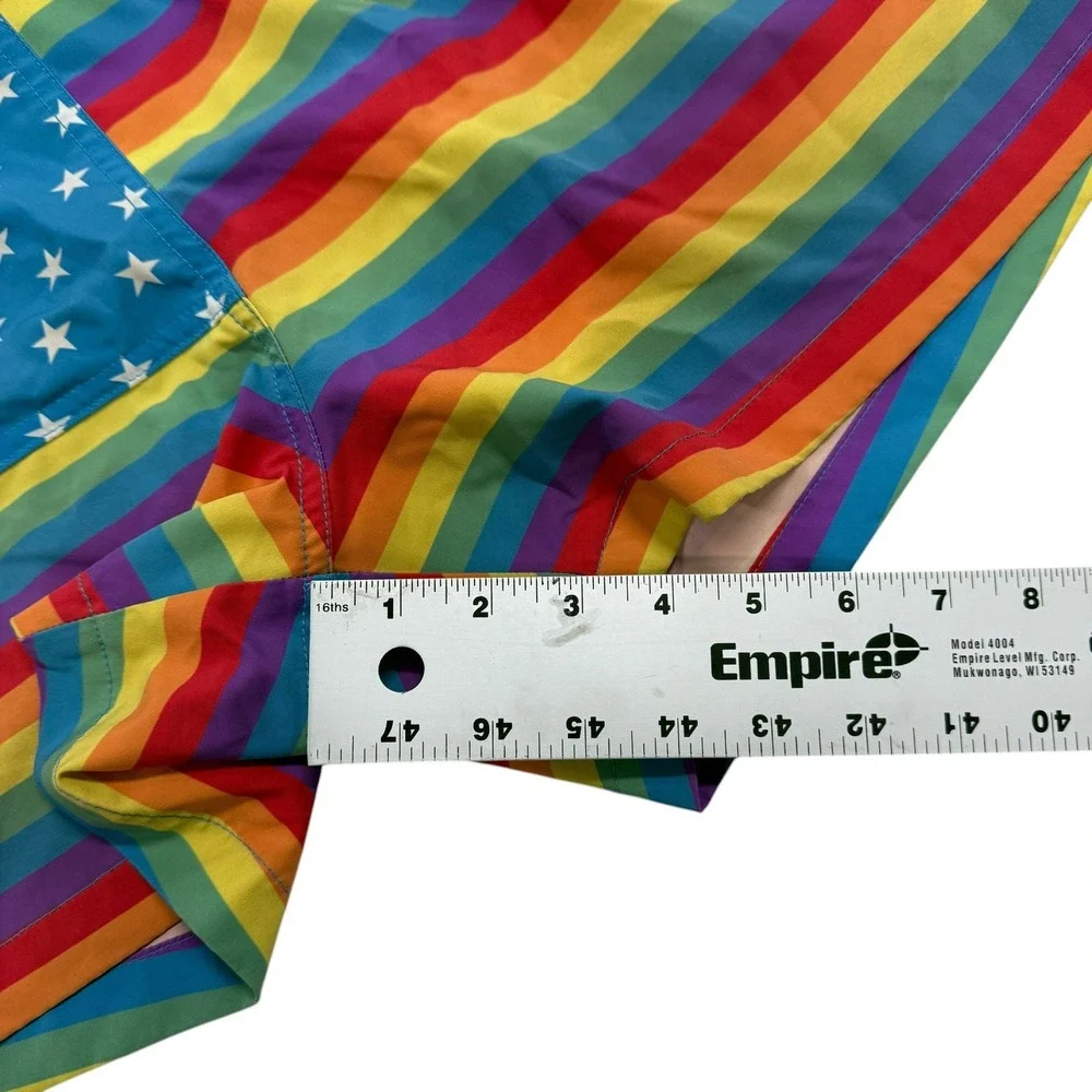Chubbies Love Is Love Pride Flag Rainbow Mesh Lined Swim Trunks Mens 2XL Shorts